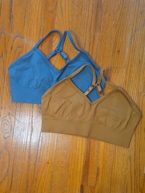 Lululemon 2 ebb to street Bralettes Size 10 Teal & Tan (No Pads)